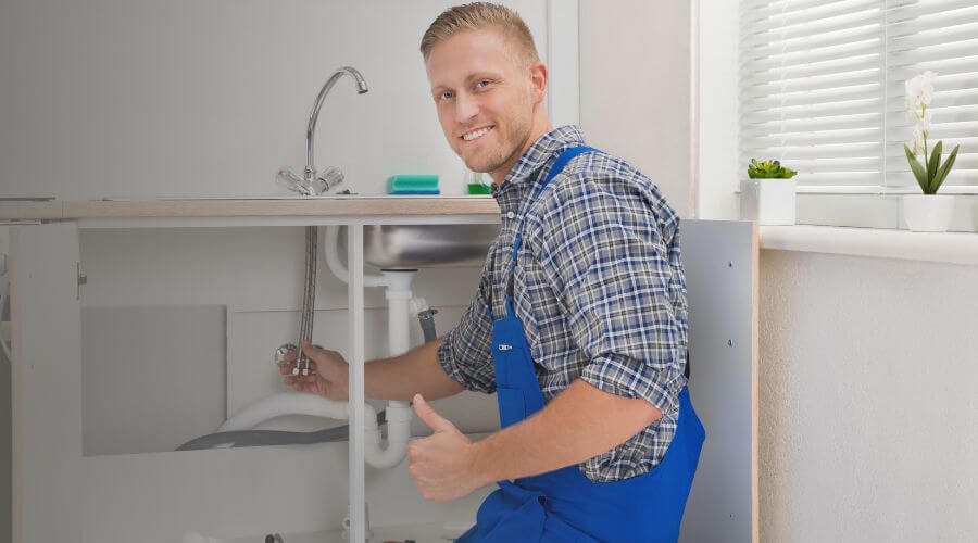 Expert burst pipe repair services in Cusseta, AL